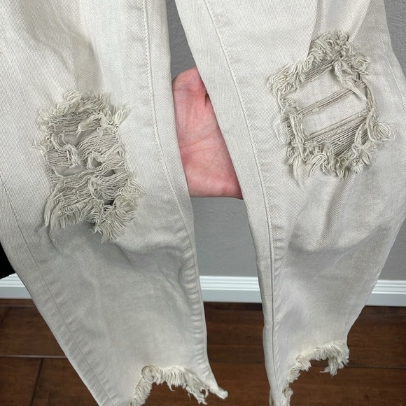 NWT L’Agence High Line Skinny Jeans High Rise Biscuit Destruct Sz 26 - Picture 6 of 13